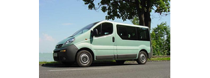 Opel Vivaro kisbusz Opel Vivaro kisbusz bérlés